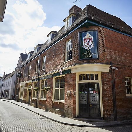 Wykeham Arms Hotel Winchester Bagian luar foto